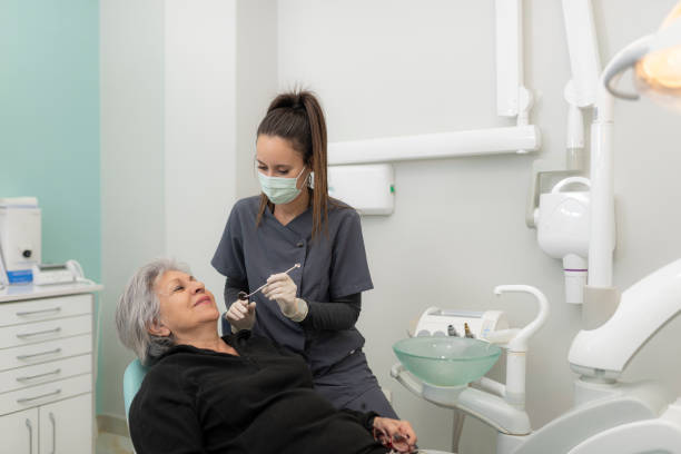 Best Emergency Tooth Extraction in Minneapolis, KS